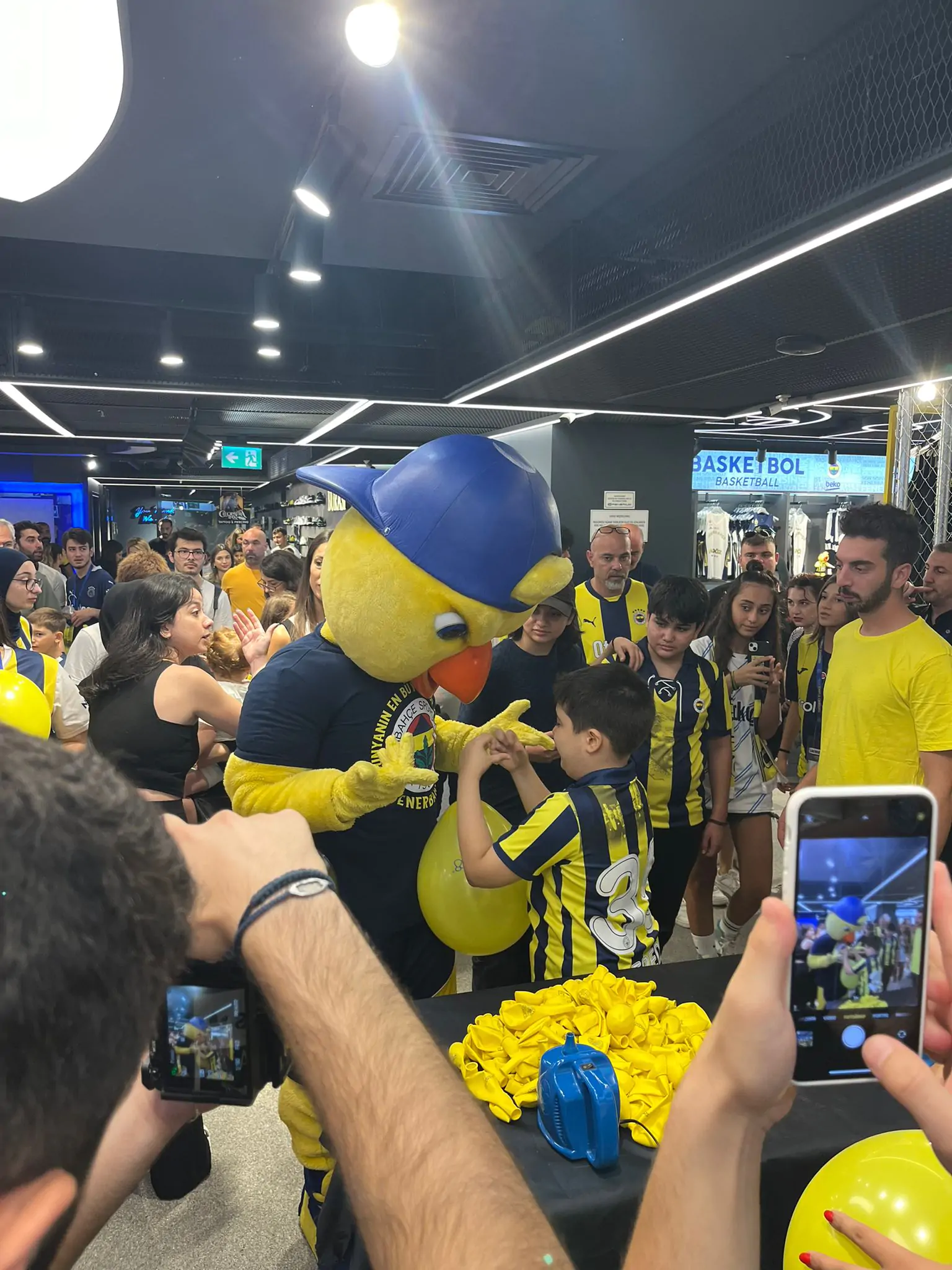 Fenerbahçe "Back to School"  Etkinliği